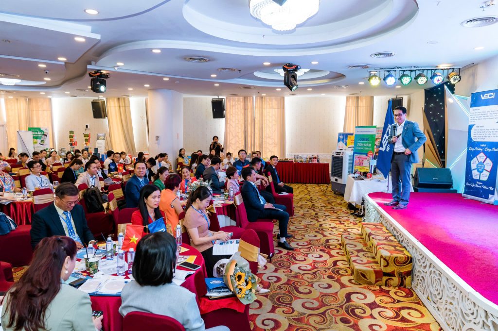 Nhà huấn luyện doanh nghiệp